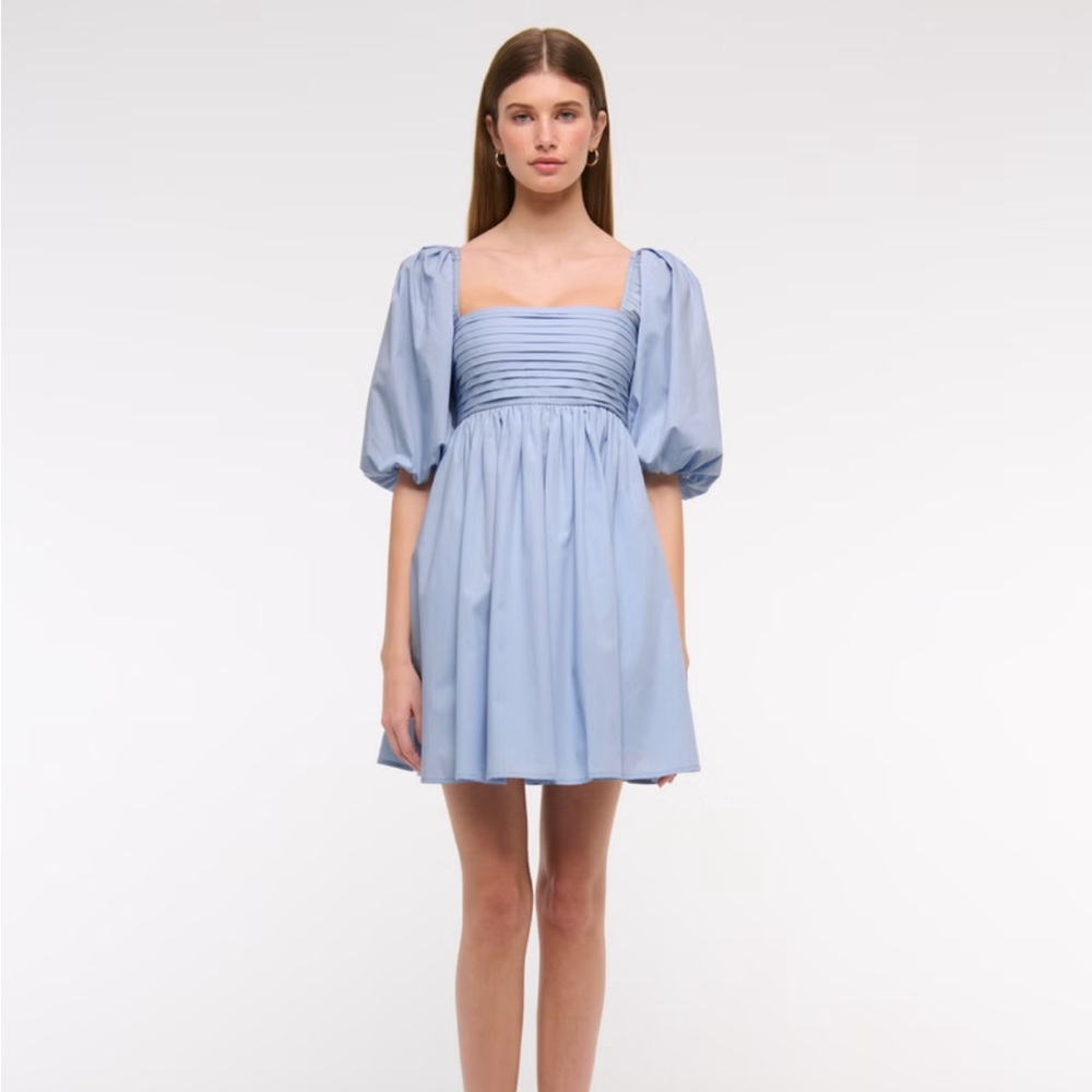 The A&F Emerson Poplin Puff Sleeve Mini Dress